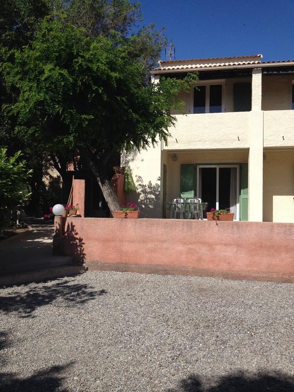 Le Clos Des Arbousiers Linguizzetta Exterior photo