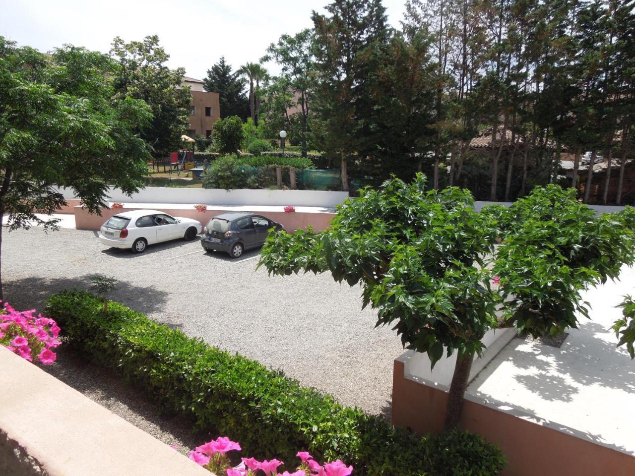 Le Clos Des Arbousiers Linguizzetta Exterior photo